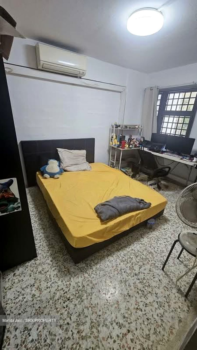 Blk 21 Dover Ville (Queenstown), HDB 3 Rooms #581249271